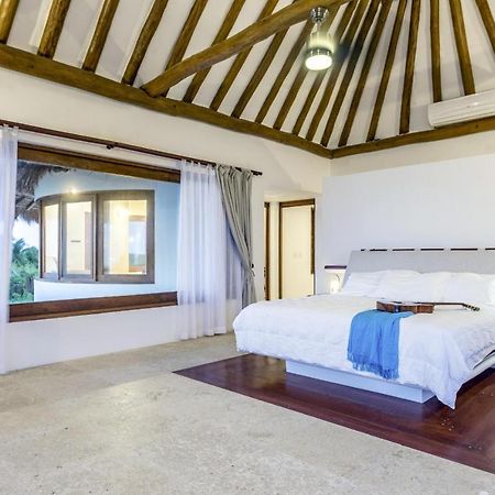 Dk Luxury Ocean Front Villa - Adults Only Isla Holbox Екстериор снимка