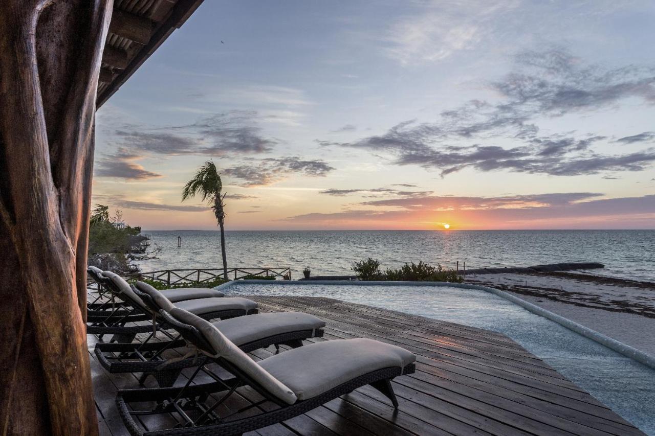 Dk Luxury Ocean Front Villa - Adults Only Isla Holbox Екстериор снимка