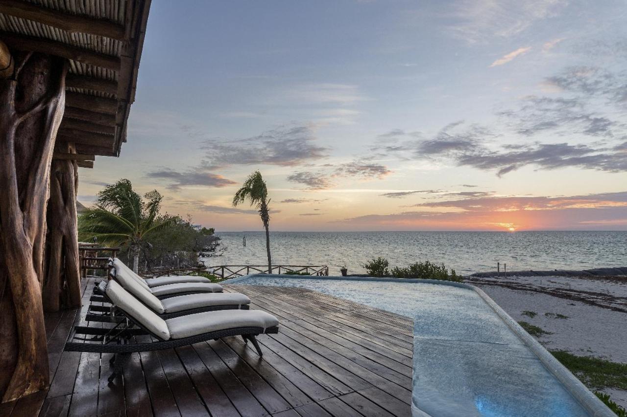 Dk Luxury Ocean Front Villa - Adults Only Isla Holbox Екстериор снимка