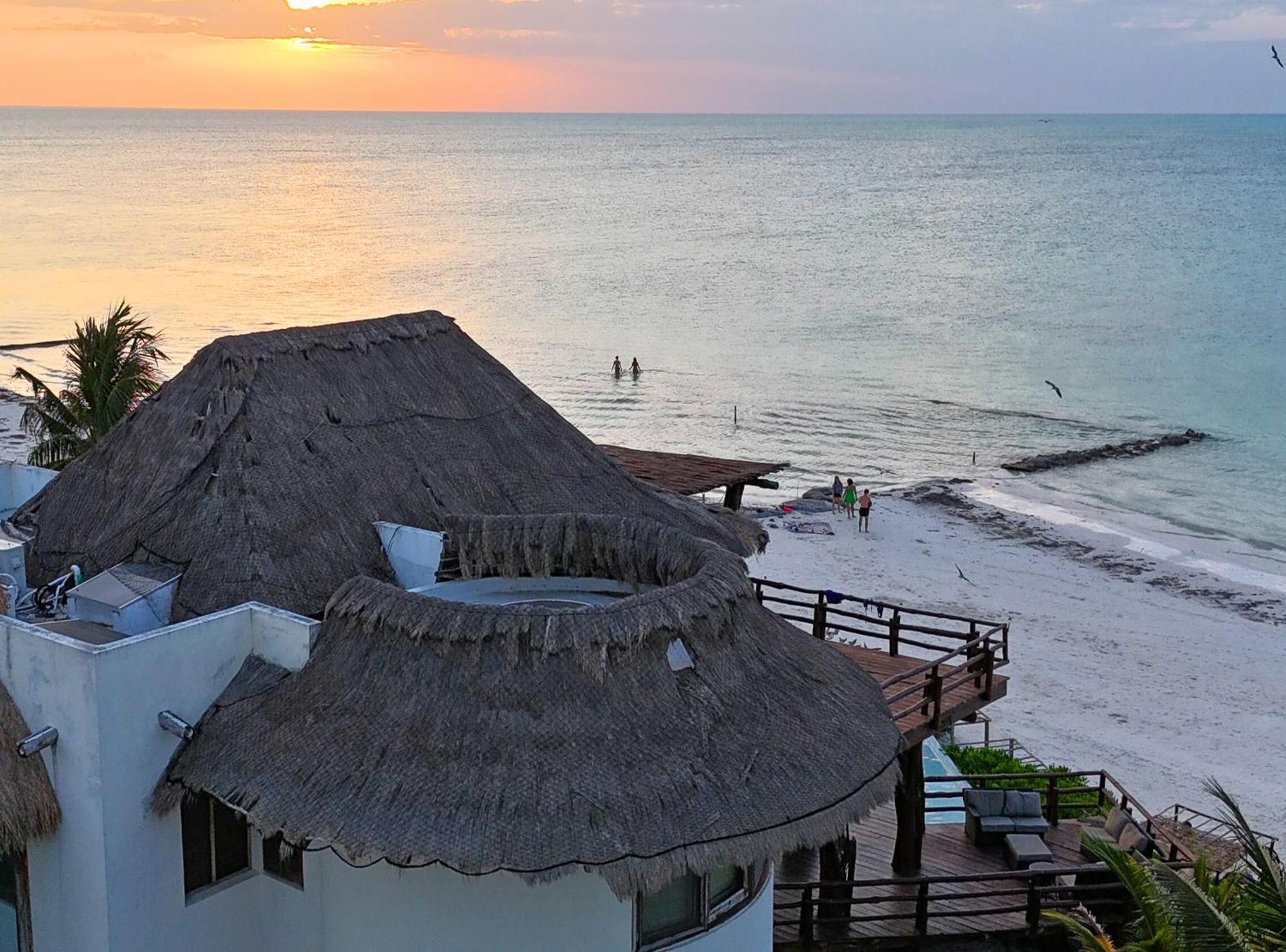 Dk Luxury Ocean Front Villa - Adults Only Isla Holbox Екстериор снимка