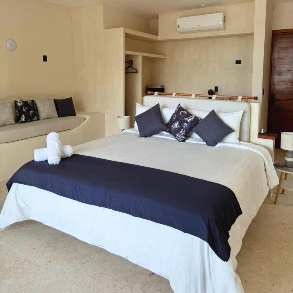 Dk Luxury Ocean Front Villa - Adults Only Isla Holbox Екстериор снимка